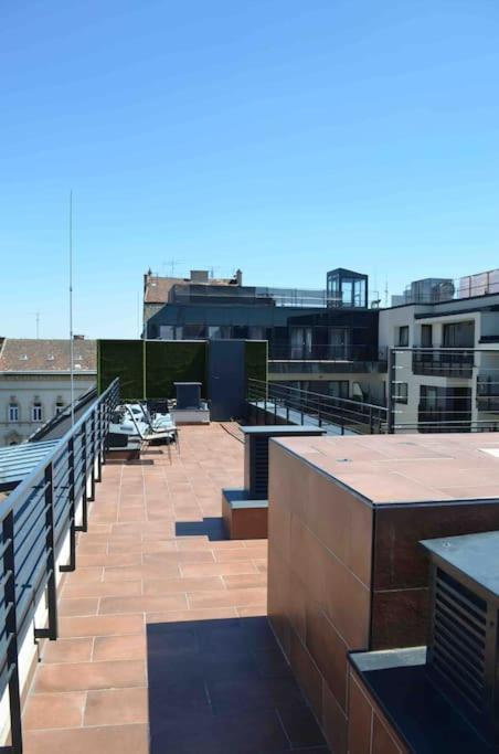 K40 Residence, With Pool On The Top! 布达佩斯 外观 照片