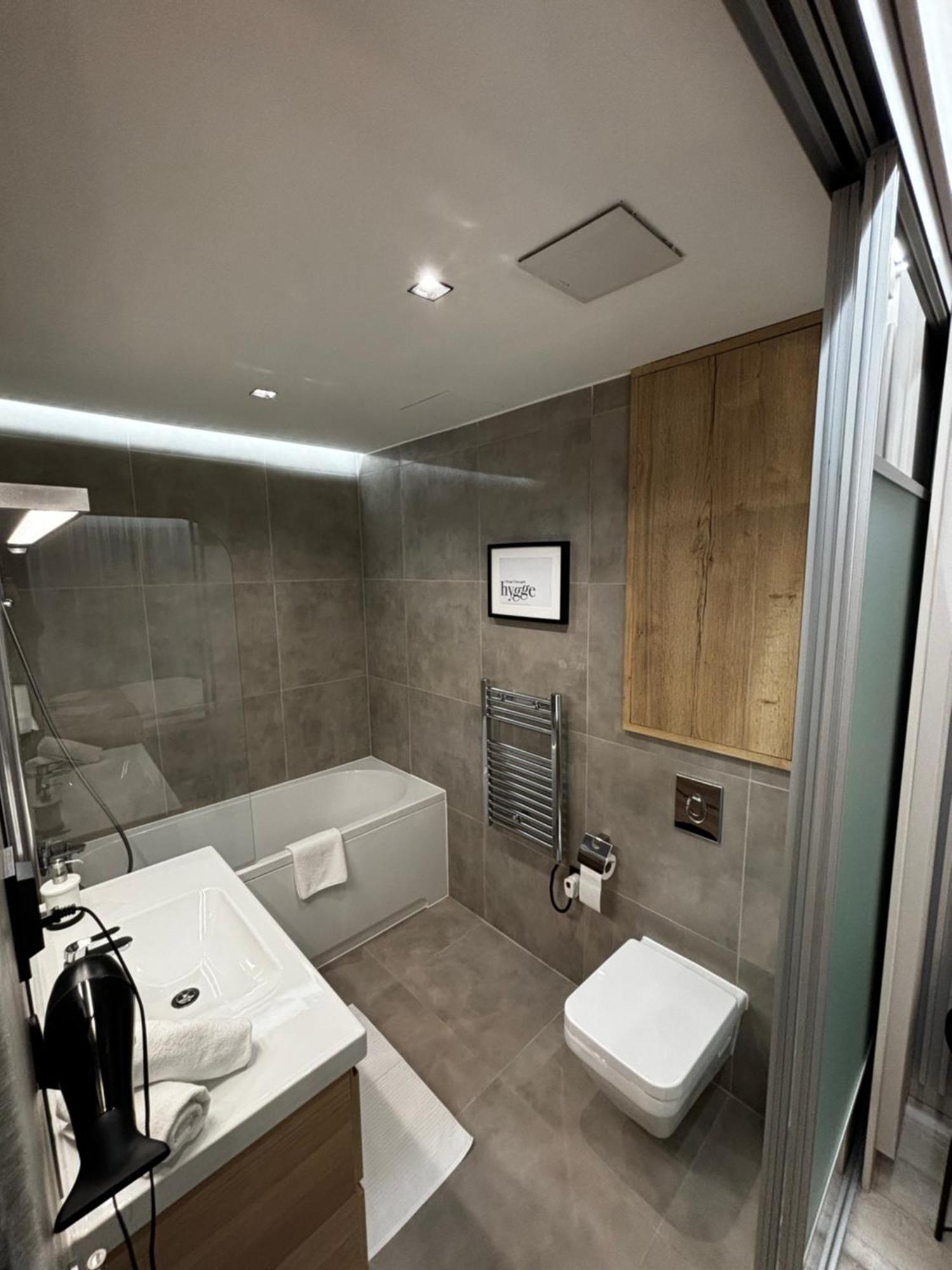 K40 Residence, With Pool On The Top! 布达佩斯 外观 照片