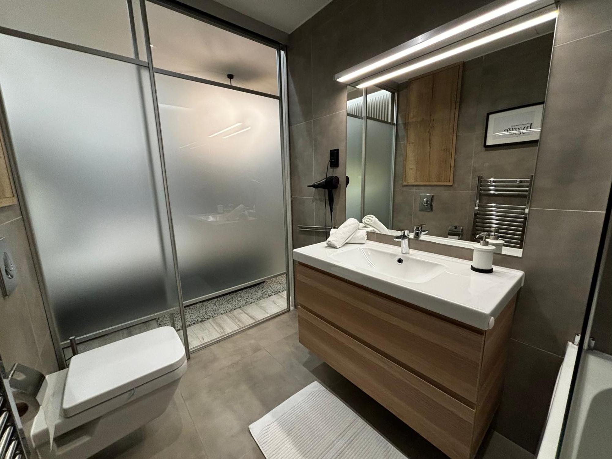 K40 Residence, With Pool On The Top! 布达佩斯 外观 照片